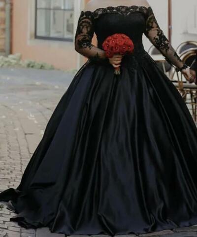 Plus Size Ball Gown Lace Long Sleeves Prom Dresses