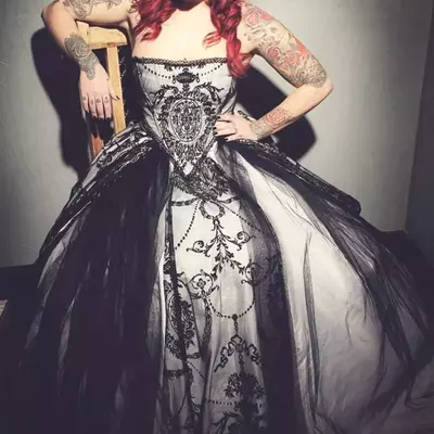  vintage black ballgown wedding dresses bridal gown strapless beaded lace applique tulle tiered ruffles custom made - Thumbnail 3