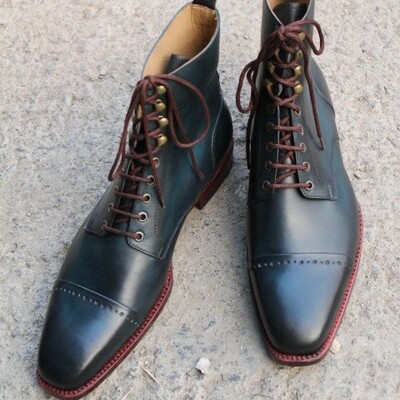 Crafted leather classic green leather ankle high lace up dress boot - Thumbnail 3