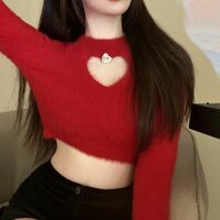 Hollow Heart Fluffy Cropped Top - Thumbnail 6