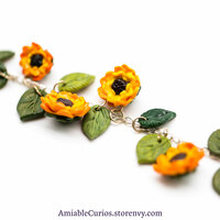 Sunflower Charm Bracelet, polymer clay, summer, leaf, yellow, unique, handmade, sunny, chain, ooak - Thumbnail 6