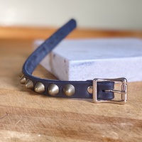 1-row antique British studs wristband - Thumbnail 3