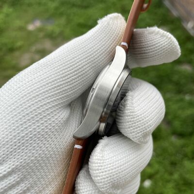 Mens quartz watch 39mm case vh31 movement sapphire leather strap luminous business causal wristwatch sf740w