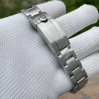 Mens quartz watches 39mm case vh60 movement stainless steel luminous 20bar business causal wristwatch sf746