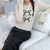 BOW GRAPHIC LONG SLEEVE TEE - Thumbnail 2