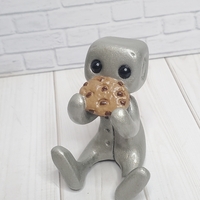 Cookie Cutie Resin Robot - Thumbnail 1