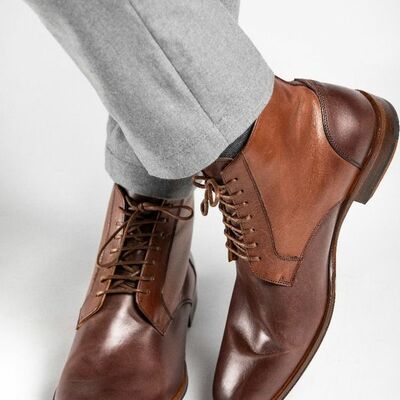 New handmade men's navy suede chukka boots