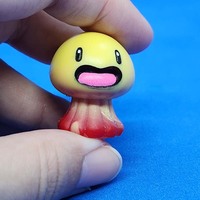 Jelly (small) (pastel yellow/red legs) - Thumbnail 1