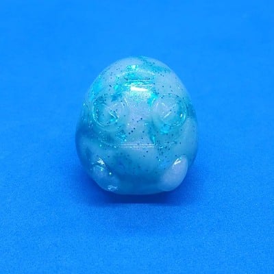 Behbes collectible figure (small) (blue/white color shift)