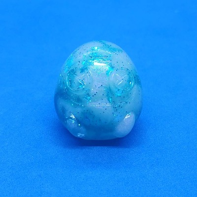 Behbes Collectible Figure (small) (blue/white color shift)