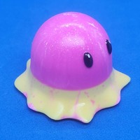 Blubby (light magenta/yellow bottom) - Thumbnail 2