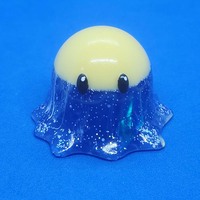 Blubby (yellow top/blue holo flakes bottom) - Thumbnail 1