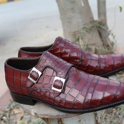Crafted leather brown crocodile texture leather double monk strap shoes - Thumbnail 3