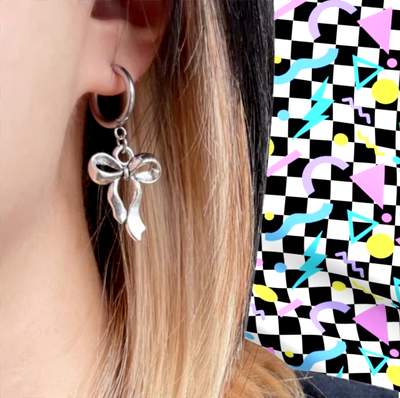 BOW EARRINGS