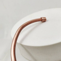 Torque necklace with rose quartz stone, copper choker for women, wire wrap rigid necklace gift for her - Thumbnail 5