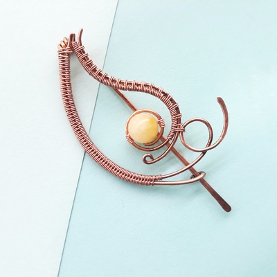Leaf hair claw clip with yelow jade bead, copper wire wrap hair pin
