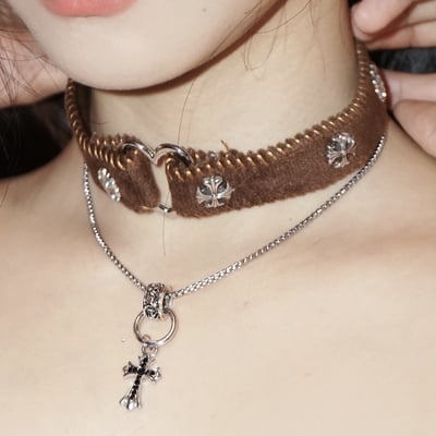 Punk plush cross pendant double layer stacking maillard choker necklace - Thumbnail 2