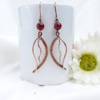 Bohemian leaf earrings with red carnelian, Botanical woven wire earrings - Thumbnail 1