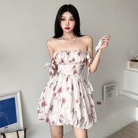 French floral strap dress with sash design - Thumbnail 6