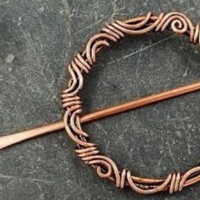 Copper wire hair pin for thick or fine hair, wire wrap hair clip with filigrees - Thumbnail 5