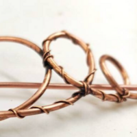 Handmade spiral hair barrette for women, copper wire tiny hair claw clip - Thumbnail 4
