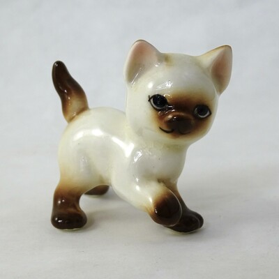 Siamese cat figurine, made in japan glass authentic vintage collectible kitten