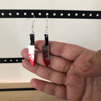 bloody knife earrings! - Thumbnail 2