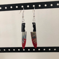 bloody knife earrings! - Thumbnail 3