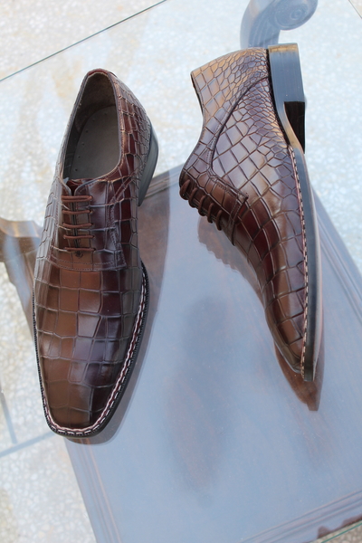 Crafted Leather Classic Dark Brown Crocodile Texture Leather Norwegian Welted Alligator Oxford Dress Shoes