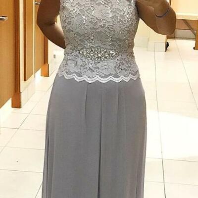 Charming sleeveless lace chiffon mother of the bride dresses