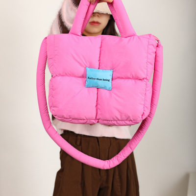 Large-capacity handbag simple quilted armpit bag