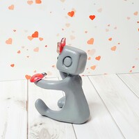 Lady Luck Robot Resin Figure - Thumbnail 5