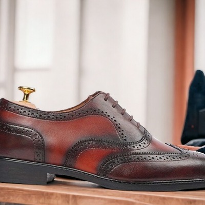 Handmade men's two tone leather lace up wing tip dress shoes