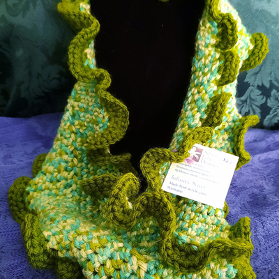 Infiniti scarf - varigated green with olive trim