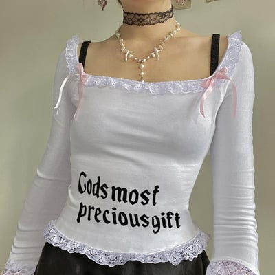 White square neck lace long sleeve crop top