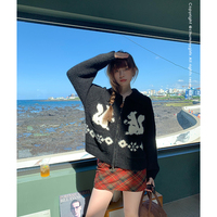 Squirrel Graphic Zipper Sweater - Thumbnail 8