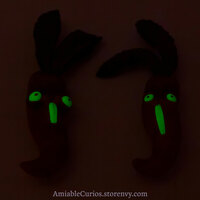 Psyched Carrot Bunny Halloween Pin, polymer clay brooch, unique fantasy animal and vegetable cross, ooak - Thumbnail 5