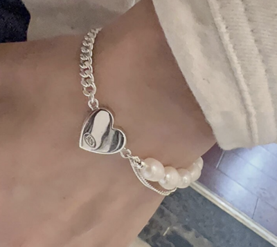 Silver and Pearl Heart Valentines Day bracelet adjustable 