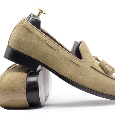 Handmade men's beige suede tassle loafer shoes