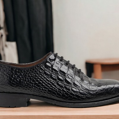 Handmade men's black alligator print leather laceup shoes - Thumbnail 2