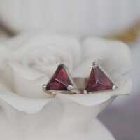 Triangle Sugerloaf Garnet Pyramid Red Garnet Earstuds 925 Sterling Silver Stud Earrings One Pair Simple Earstuds - Thumbnail 1