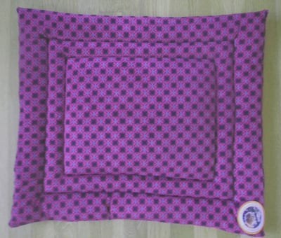 Magenta, Purple & Black Pattern Bed, fleece, 23.5 in. x 19.5 in.