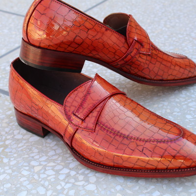 Crafted leather handmade brown crocodile texture leather loafers dress shoes - Thumbnail 4