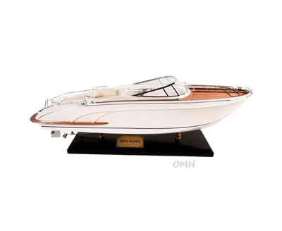 Italy Speedboat Rivarama Model - B094