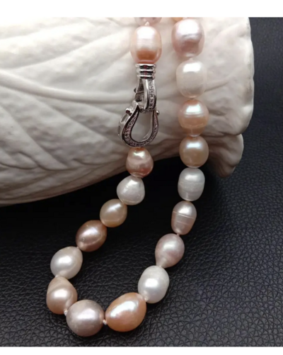 pearl neckace with cz clasp