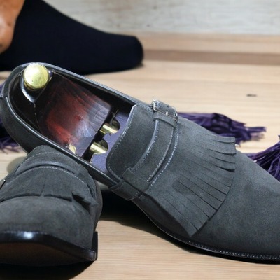 Men's gray singal monk buckle suede fringe formal handmade shoes