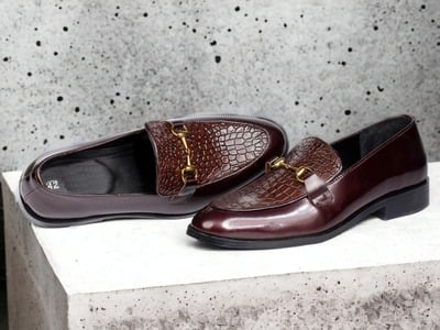 Handmade Men's Brown Alligator Print Leather & Plan Leather Horse Bit Loafer Shoes