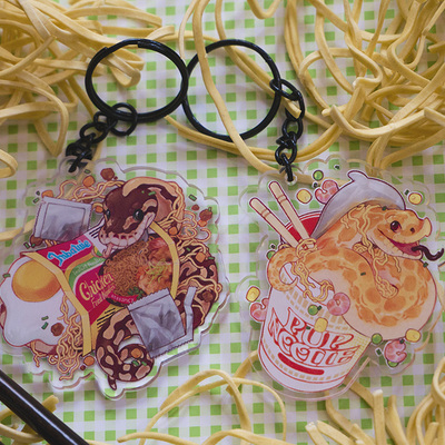 Instant noodle snake keychains