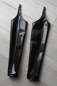 Intrigue Garter Sleeves - Shiny Black - Thumbnail 1