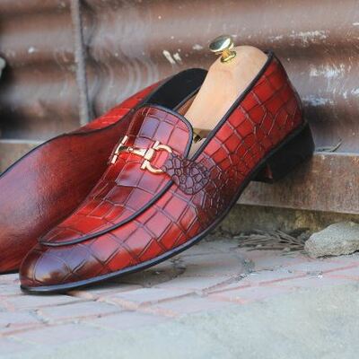 Men's red alligator print leather horse bit handmade loafer shoes